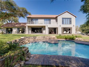 4 Bed House in River Club