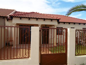 3 Bed House in Rayton