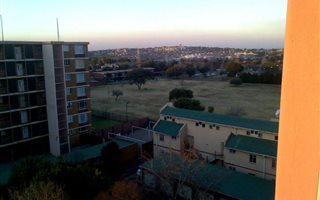 1.5 Bedroom Flat in Elarduspark