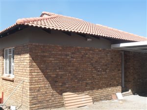 2 Bed Simplex in Alberton