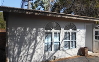 1 Bedroom Flat in Farrarmere