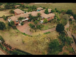 6 Bed House in Irene Glen Estate