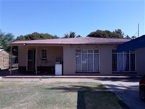4 Bed House in Vryburg