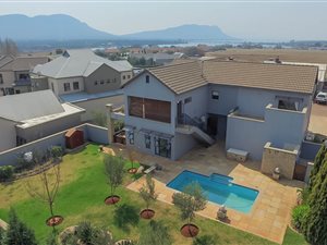 3 Bedroom House in The Coves
