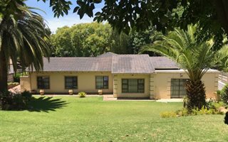 3 Bedroom House in Bramley