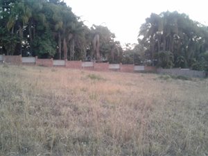 2480 m² Land available in Golden Acres Estate