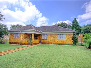 4 Bed House in Franklin Roosevelt Park
