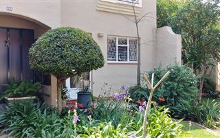 3 Bedroom Townhouse in Murrayfield