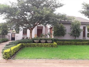 3 Bed House in The Meadows