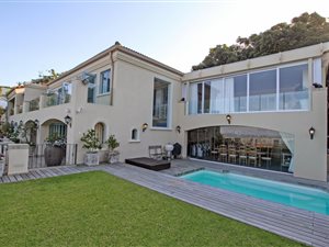 5 Bed House in Poortjies
