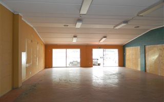 140 m² Office Space in Springbok