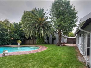 6 Bed House in Gallo Manor