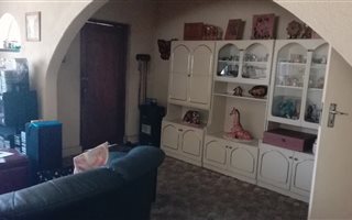 3 Bedroom House in Malvern