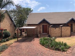 3 Bed Townhouse in Noordheuwel