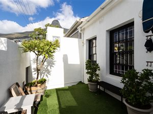 3 Bed House in Sea Point