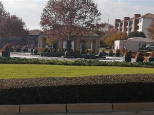 261 m² Commercial space in Greenstone Hill
