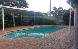 5 Bedroom House in Meerensee