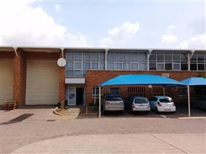 380 m² Industrial space in Randjespark
