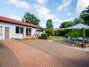 3 Bed House in Birchleigh