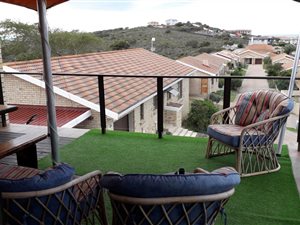 3 Bed House in Island View