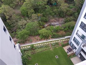 1 Bed Apartment in Menlyn