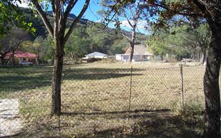 1428 m² Land available in Bedford
