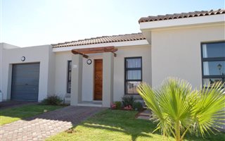 2 Bedroom Townhouse in Upington