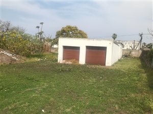 1011 m² Land available in Nahoon