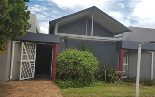 Commercial space in Vaalpark