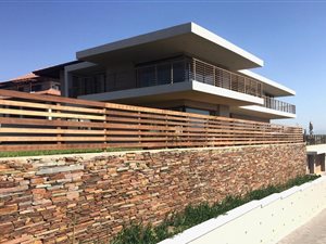 4 Bed House in Izinga Ridge