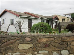 3 Bed House in Gamalakhe A