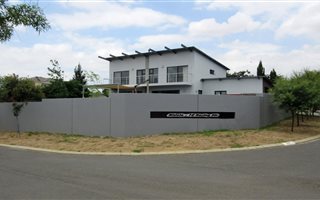 4 Bedroom House in Philadelphia