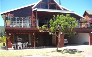 200 m² Land available in Swartvlei