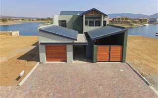 3 Bedroom Townhouse in The Islands Estate
