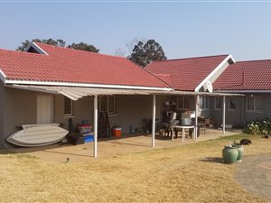 3 Bed House in Flora Gardens