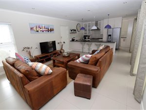 4 Bed House in Sunningdale
