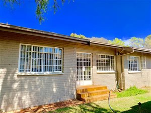 3 Bed House in Lynnwood Glen