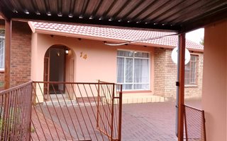 4 Bedroom House in Sunset Park
