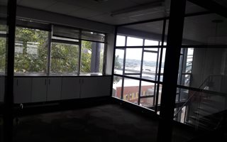 168 m² Commercial space in Wynberg