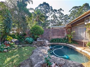 3 Bed Townhouse in Amanzimtoti