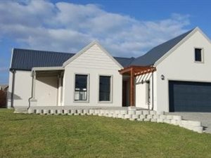 3 Bed House in Blue Mountain Village