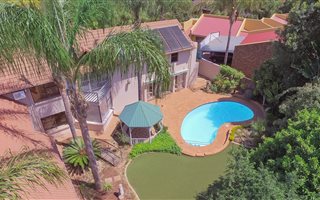 4 Bedroom House in Eldoraigne