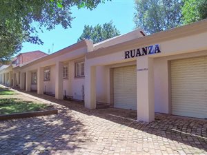 3 Bed Townhouse in Southcrest