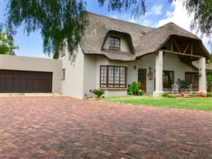 4 Bed House in Vanderbijlpark SE4