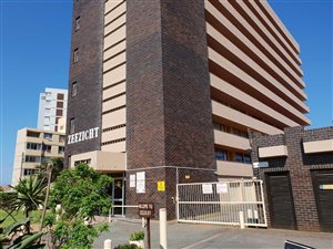 2 Bed Apartment in Doonside
