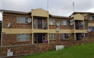2 Bedroom Apartment in Townview