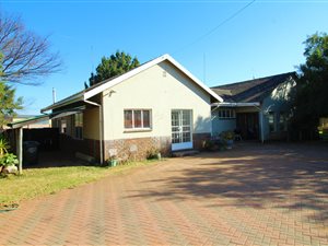 1 ha Farm in Bredell AH
