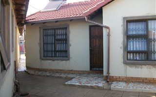 2 Bedroom House in Eastfield