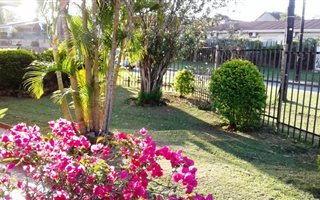 2 Bedroom Garden Cottage in Newholme