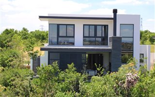 3 Bedroom House in Steyn City